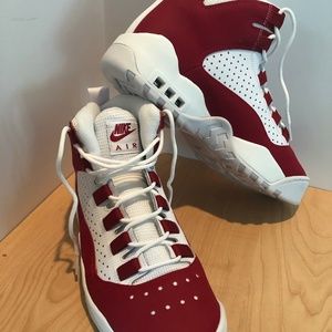 men's nike air darwin basketball shoes